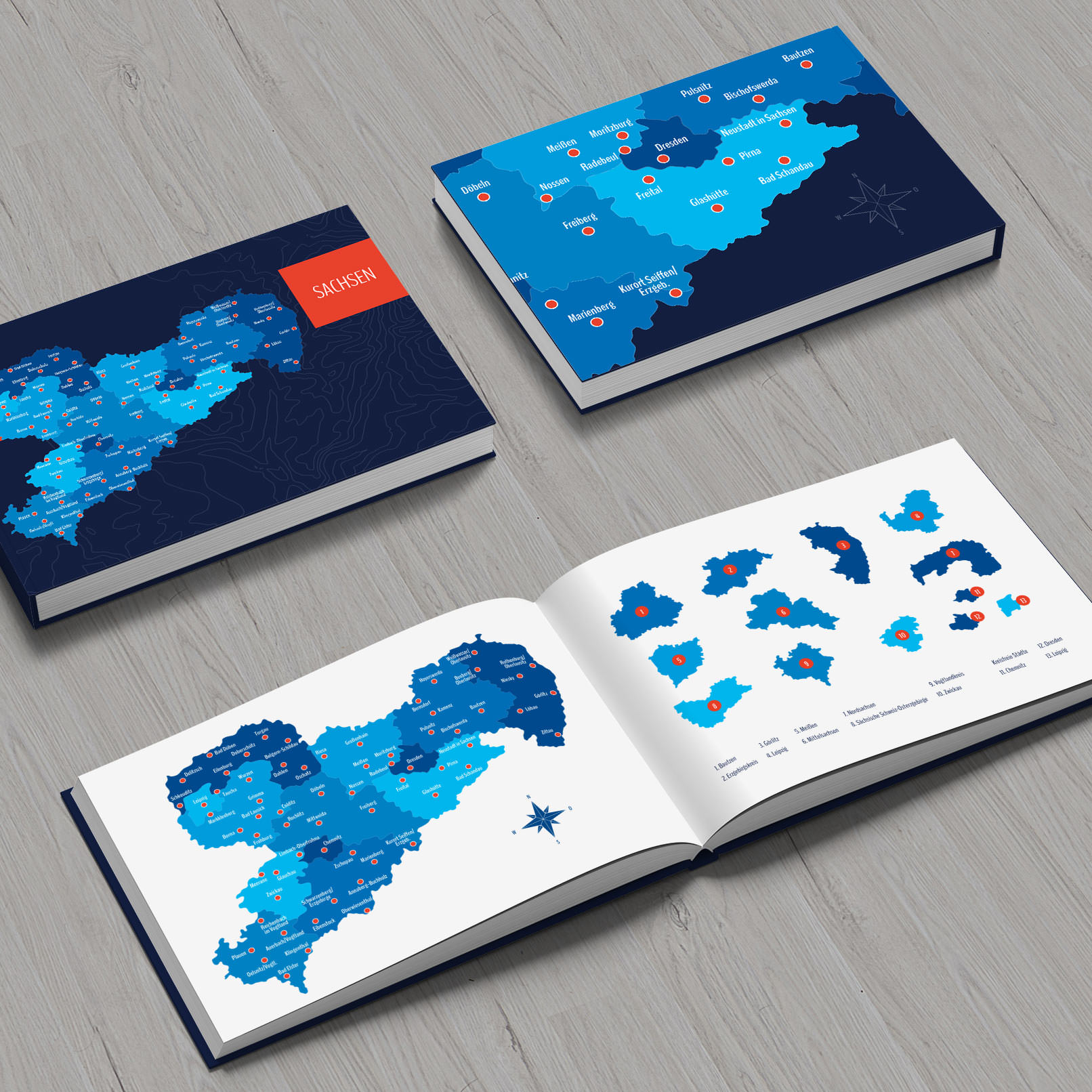 Landkarte Sachsen mit Landkreisen in einem Buch